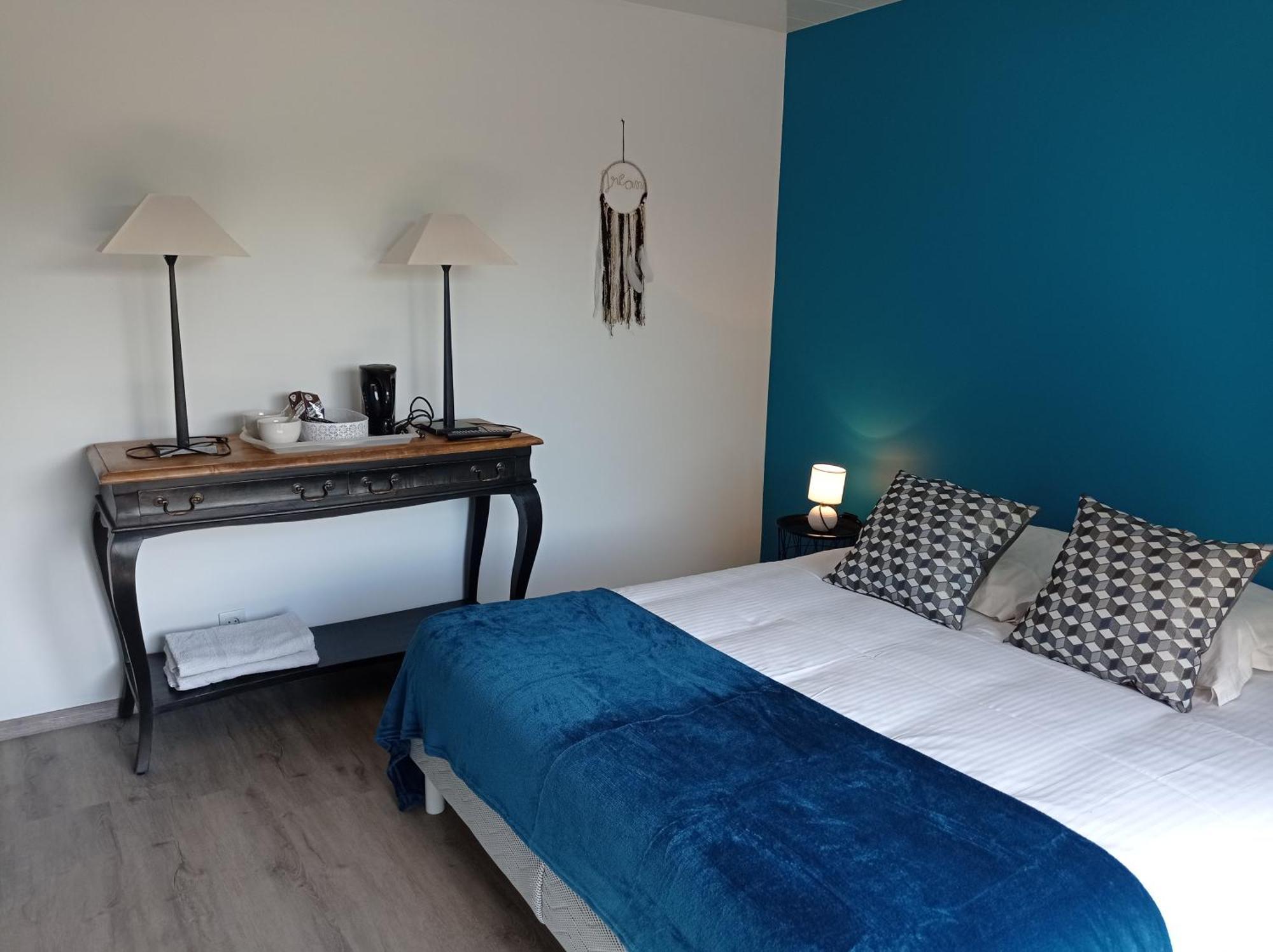 La Villa Saint-Martin Понторсон Екстериор снимка