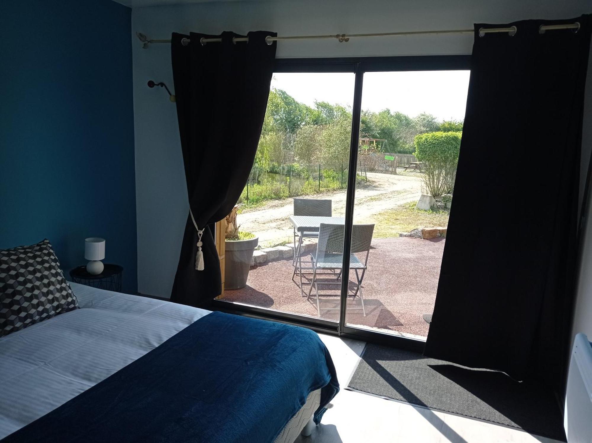 La Villa Saint-Martin Понторсон Екстериор снимка